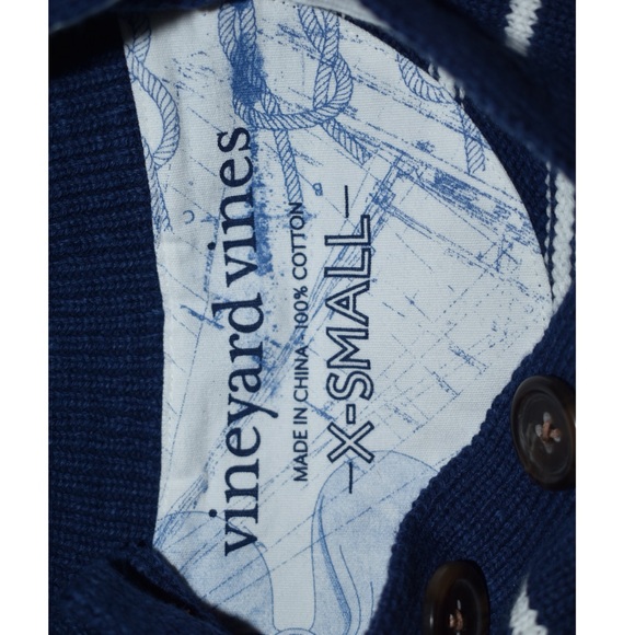 Men’s Vineyard Vines knit top - Picture 2 of 2